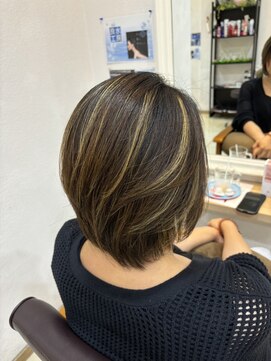 リベーヌプラス ★イメチェン小顔似合わせカットクールショート20代・30代・40代