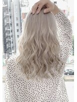 ホワイト 札幌大通店(WHITE)&nbsp;ホワイトブロンド