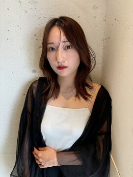 クイ(quii) 大人っぽい！くびれミディアムレイヤー#レイヤーカット