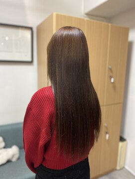 フツーロ 栄(FUTURO) プルエクステ