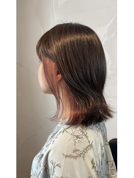 シュシュ 宜野湾店(chou chou) インナーカラー 大人ボブ