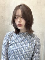 ラベル 渋谷(LAVEL)&nbsp;チャコールグレーフェイスレイヤミディアムレイヤーカット渋谷