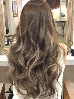 グロウ 渋谷(grow)の写真/【渋谷駅◇徒歩4分】再現性の高いカット技術で、サロン帰りの仕上がりがずっと続く♪