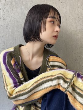 ラダ(Lada) 【LadA 城本英恵】 ストレートボブスタイル