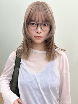 ユー(yew) ワンブリーチ／ニュアンスベージュ／フェイスレイヤー