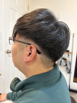 ライズ ヘア ブランド スウェル(RISE HAIR BRAND SWELL) メンズカット/メンズ/メンズカラー/メンズパーマ/江坂/江坂駅