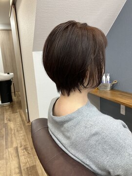 ル・アール ふんわり空気感。大人のナチュラルショートボブ