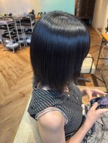 ヘアーショップ エヌアンドエー 越谷店(hair shop N&A)&nbsp;上品な艶感とまとまりが映えるナチュラルミディボブ