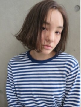 ロマリア(Lomalia) ★【Lomalia表参道】グレージュ × ナチュラルストレートBOB ★