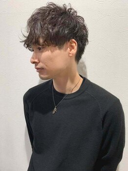 ヘアーデザイン ルシア(Hair Design Lucia)の写真/トレンドを抑えたデザインで男女問わず好印象なスタイルに！オシャレを追及するメンズ必見サロン◎