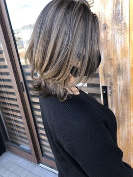 バンビ プライベート サロン(Bambi private salon) ハイライトグレージュカラー*ミディアムレイヤー*Bambi松平愛