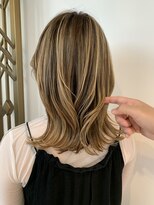 プラスシー(+C)&nbsp;ハイライトで作るハイトーンカラー！