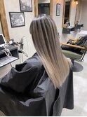 バレイヤージュ、ハイライト、レイヤーロング、グレーベージュ