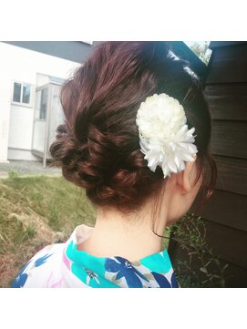 モア(more) ヘアセット