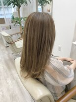 ミミ(MIMI)&nbsp;白髪ぼかしハイライト♪