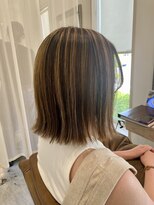 アドラーブル はなみずき店(adorable)&nbsp;【ハイライトカラー】【外ハネボブ】【20代30代】