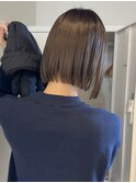 ミニボブ　切りっぱなしボブ　髪質改善　縮毛矯正　アッシュ