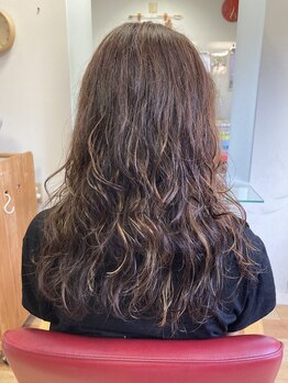 「COCOに来てよかった♪」気さくなスタイリストと親身な接客が愛されるお客様想いのサロン★