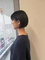 メラク(Merak)&nbsp;美シルエットの艶コンパクトボブ