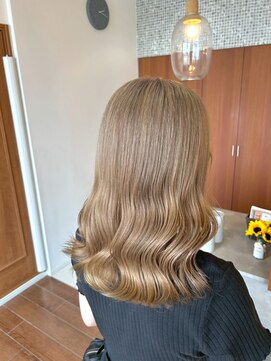 ノット 成田公津の杜(Knot) 黒髪/オリーブグレー/小顔/ココアベージュ/成田公津の杜駅