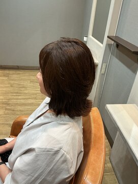 クロデザイン(KURO DESIGN) 外はねセミロング