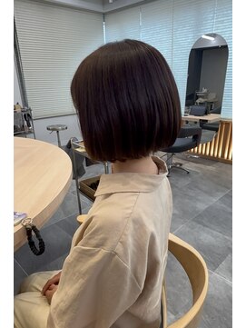 リファインド(REFINED) 大人女性のブラウンカラー/髪質改善トリートメント/ふんわりボブ