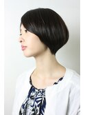 収まるシルエットが綺麗なマッシュショート