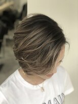 フォーク(FOLK)&nbsp;KASUMI 外国人風グラデーション×ハイライト　　【FOLK 恵比寿】