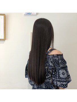 リック(LiC) 艶髪ロングヘア