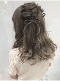 ツインリボンのハーフアップ【ZEST岸】