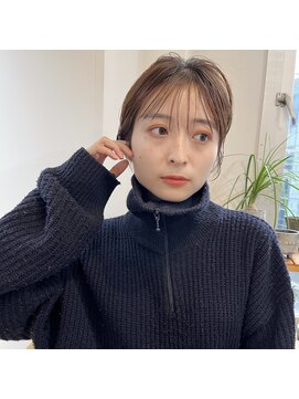 ジジ 代々木(Gigi) 【Gigi】外ハネボブ セクションカラー ペールベージュ