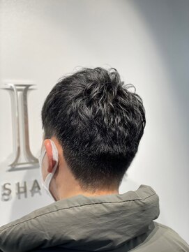 リバティシェアバーバー 銀座2nd(LIBERTY SHARE BARBER) スキンフェードコテパーマ濡れパンマッシュパーマ[銀座<理容室>]