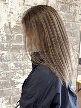 ソル オモテサンドウ 表参道 青山(SOL . OMOTESANDO) ミルクティーベージュダブルカラーインナーカラーケアブリーチ