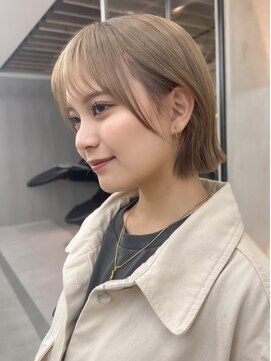 ロンドシエル 横浜(Lond ciel) 【阿部もえる】外ハネ×切りっぱなしボブ