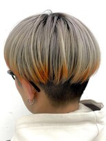 クク(QUQU)&nbsp;グレー　オレンジ　2色デザインカラー　デザインショート