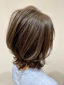 アイク(AiCK)の写真/ショート・ボブのカットで小顔見せ効果も◎似合わせカットで、大人女性の魅力を最大限に引き出してくれる。