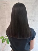 サラサラストレートヘア