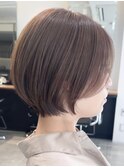 表参道大人ショートボブ顔周りレイヤーカットくびれショート40代