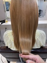 リバース バイ レオネ 南船場店(rebirth by Leone) レイヤーカット【髪質改善】トリートメント/縮毛矯正/心斎橋