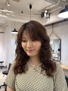 ロマリア ヒルズ 表参道 原宿(Lomalia HILLS) LomaliaHILLSケアカラーパーマヘア