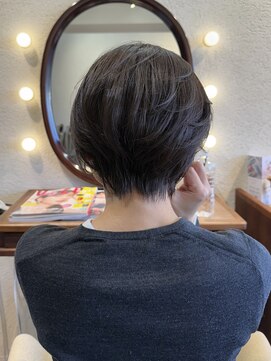 エルサフィロ キタハマ(el zafiro kitahama) 30×40×50代×似合わせカット×お手入れ簡単×ゼロテク