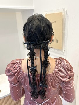 ふわふわツインヘア