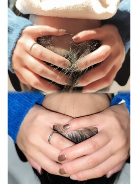 小顔・小頭効果◎頭浸浴ヘッドスパ