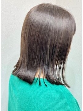 ランプ(Lamp) くびレイヤー グレーベージュ 白髪染め 白髪ぼかし 髪質改善