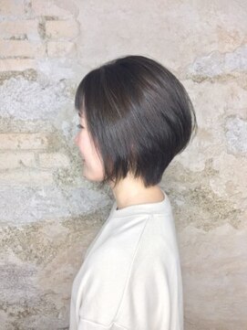 フロール 上大岡(Flor) 【Flor_上大岡】*マニッシュショート+ミントアッシュ*