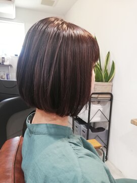 ニコラ(Nicora) 前下がりボブ×ハイ&ローライト