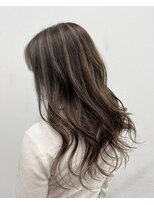 イース バイ アンブルリュクス 北千住(Ease by amble luxe)&nbsp;ハイライトカラー