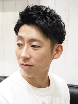 ヨシザワインク プレミアム 横浜 桜木町店(YOSHIZAWA Inc. PREMIUM) メンズツーブロックリバースショートアップバングアイロンパーマ