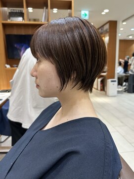 ピークアブー アヴェダ アトレ恵比寿(PEEK-A-BOO AVEDA) 前髪あり大人小顔ショート/30代40代50代/岡野亘希