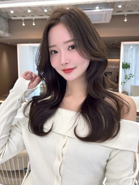 ロンド アンブル 四条烏丸(Lond ambre) 【五島巨幹】似合わせカット/フェミニンロング/メルティカラー